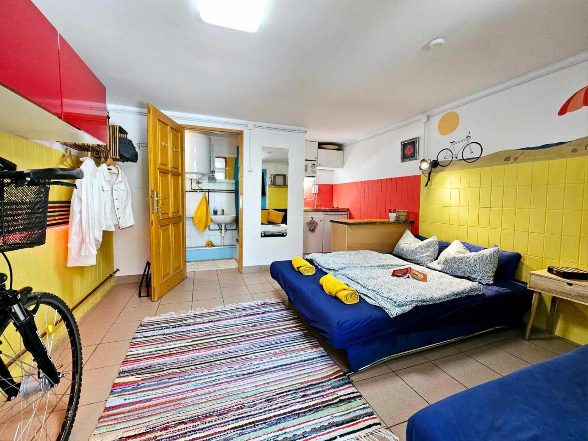 Apartment For Cyclists Ride In Balatonalmadi Exterior photo